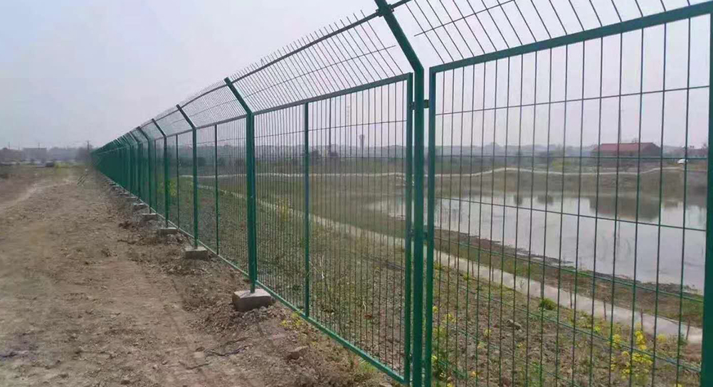 框架护栏网应用案例